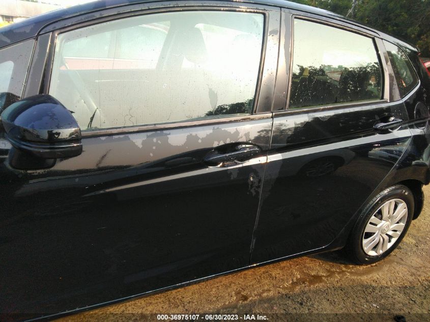 2016 HONDA FIT LX - JHMGK5H56GS001723
