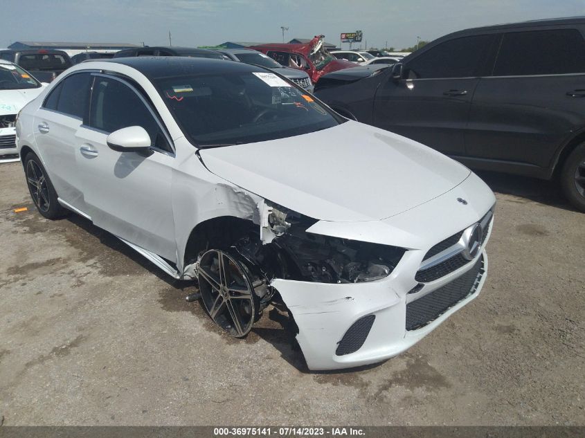 2022 MERCEDES-BENZ A-CLASS A 220 - W1K3G4EB1NJ355857