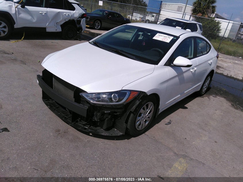 VIN 5NPD74LF1JH338029 2018 HYUNDAI ELANTRA SE