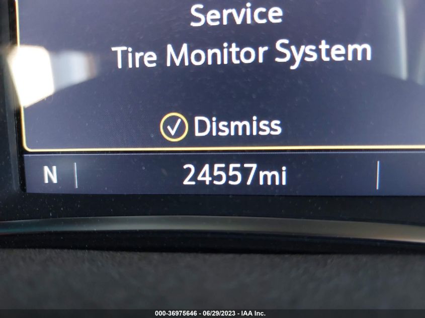 2023 CHEVROLET TRAVERSE LT CLOTH - 1GNEVGKW0PJ138327