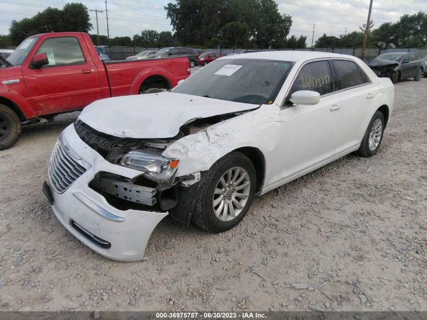 2014 CHRYSLER 300 - 2C3CCAAG4EH305840