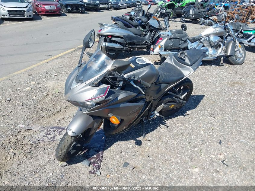 2016 YAMAHA YZFR3 MH3RH06Y2GK011191