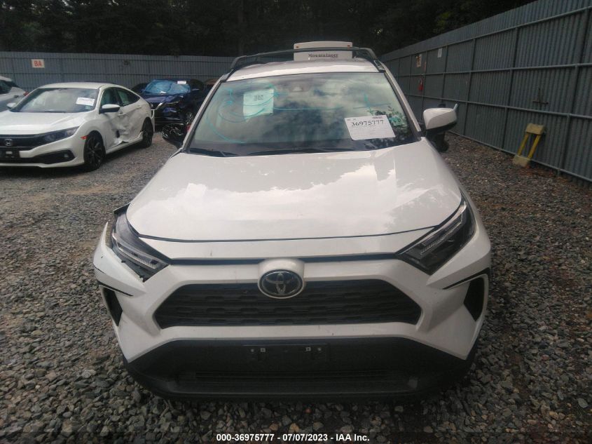 2022 TOYOTA RAV4 XLE/XLE PREMIUM - 2T3W1RFV8NW221640