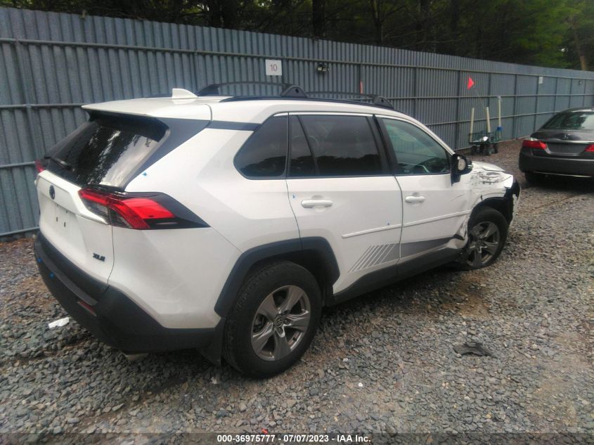2022 TOYOTA RAV4 XLE/XLE PREMIUM - 2T3W1RFV8NW221640