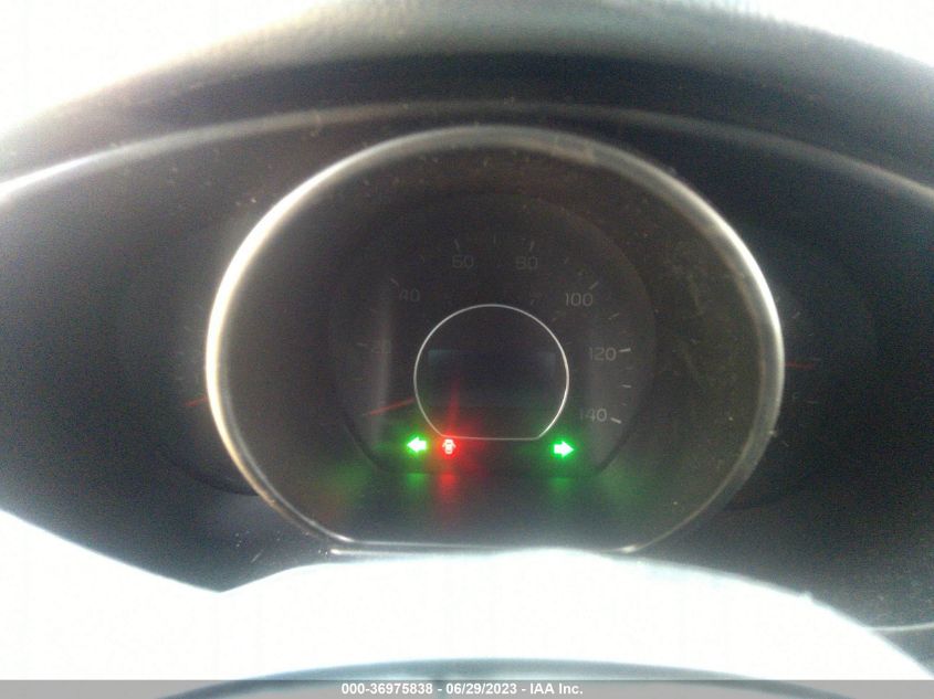 2016 KIA SOUL + - KNDJP3A52G7286494