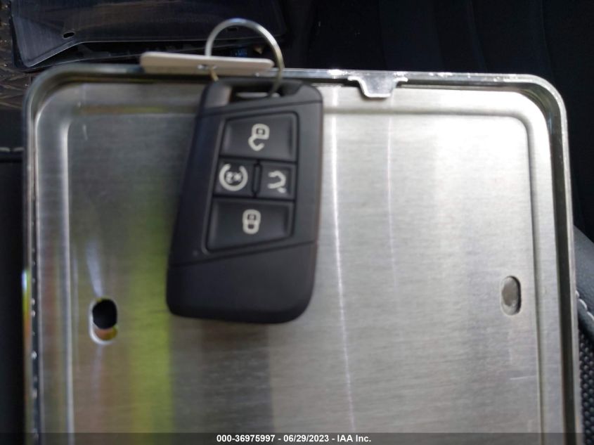 2022 VOLKSWAGEN TAOS SE - 3VVTX7B26NM076439