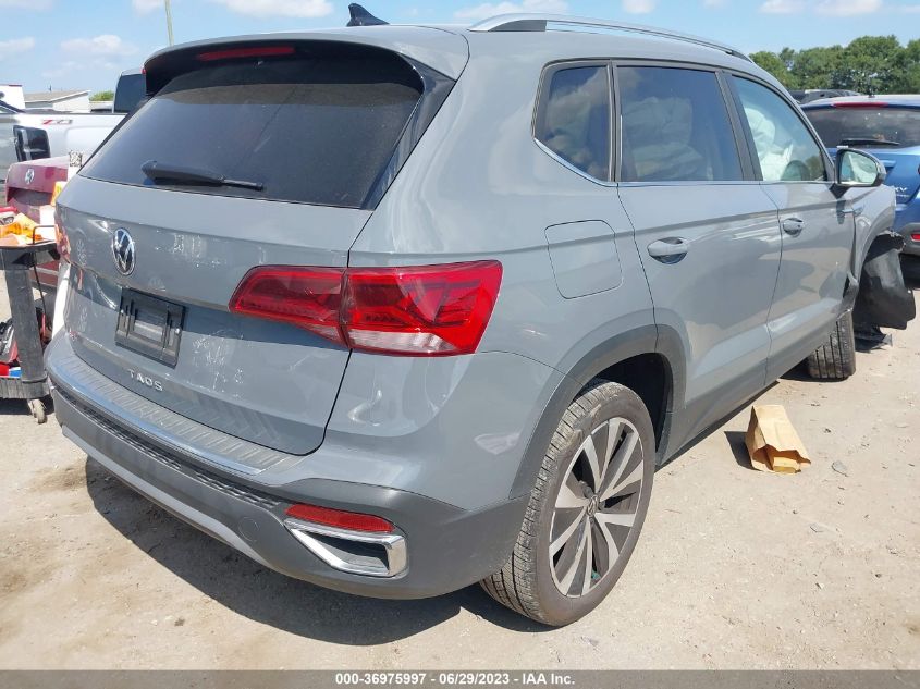 2022 VOLKSWAGEN TAOS SE - 3VVTX7B26NM076439