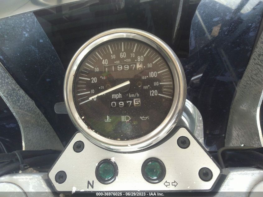 2003 SUZUKI VZ800 - JS1VS53A532102303