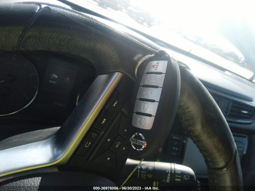 2019 NISSAN ROGUE SV - JN8AT2MT4KW260434