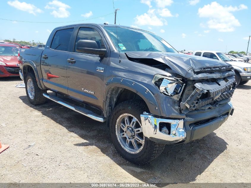 2019 TOYOTA TUNDRA 4WD SR5 - 5TFDW5F1XKX851066