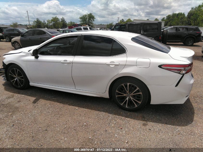2018 TOYOTA CAMRY LE/SE/XLE/L - 4T1B11HK6JU580894