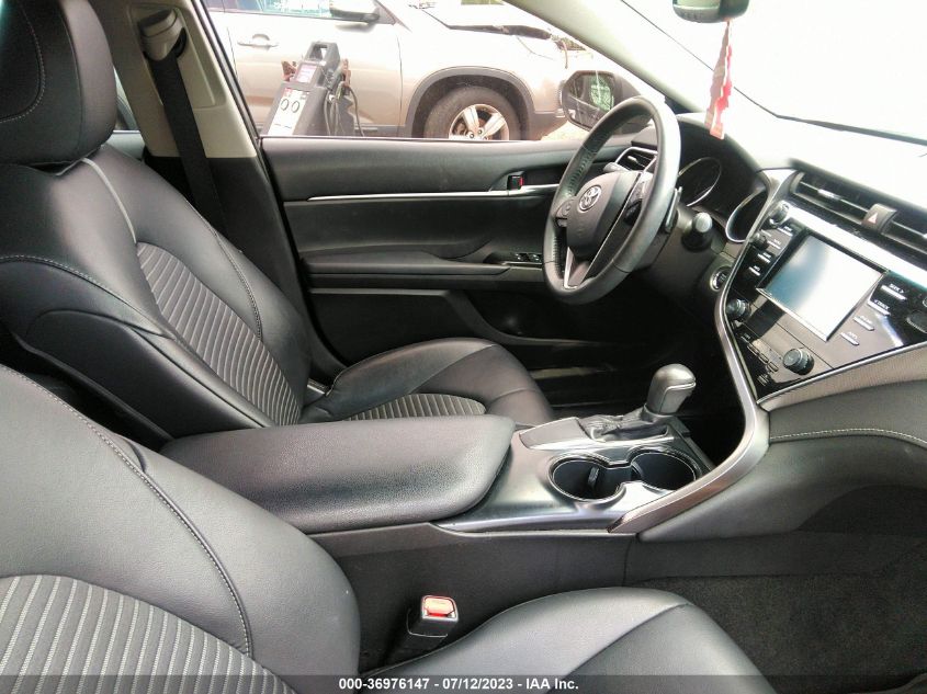 2018 TOYOTA CAMRY LE/SE/XLE/L - 4T1B11HK6JU580894