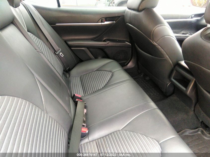 2018 TOYOTA CAMRY LE/SE/XLE/L - 4T1B11HK6JU580894