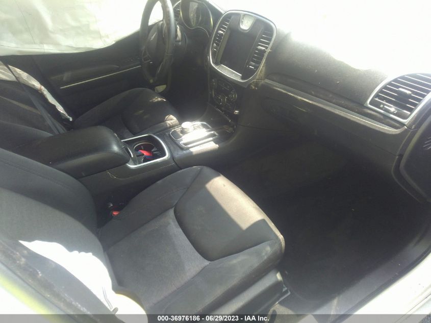 2018 CHRYSLER 300 TOURING - 2C3CCAAG4JH320493