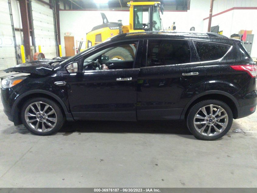 2015 FORD ESCAPE SE - 1FMCU0GX6FUA60401