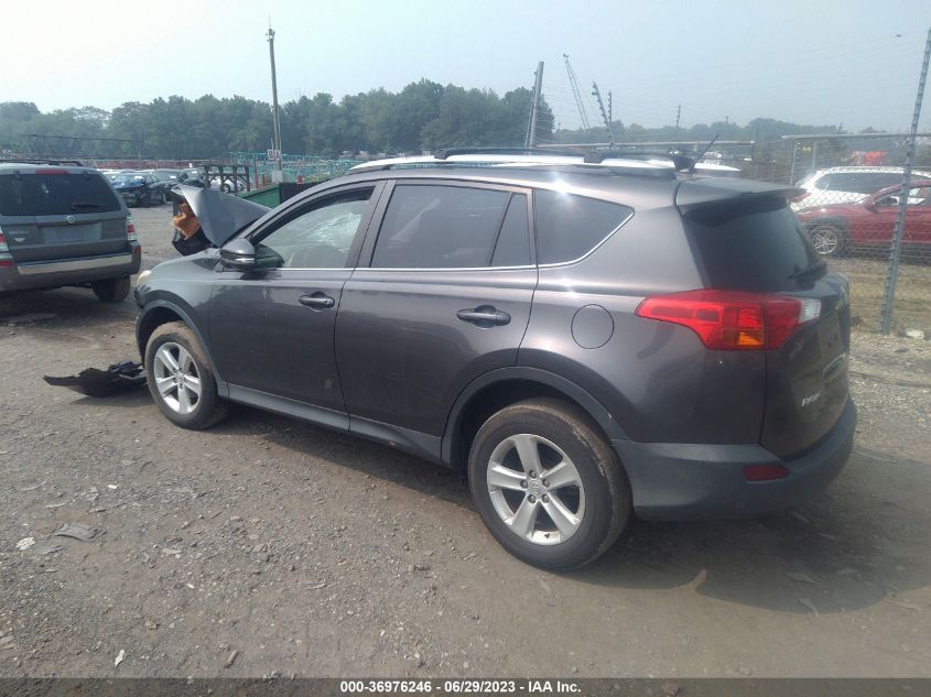 2013 TOYOTA RAV4 XLE - JTMRFREV7D5005557