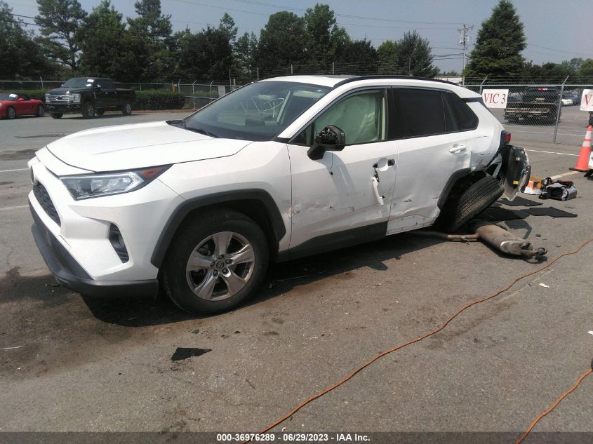 2019 TOYOTA RAV4 XLE - JTMW1RFV6KD016679