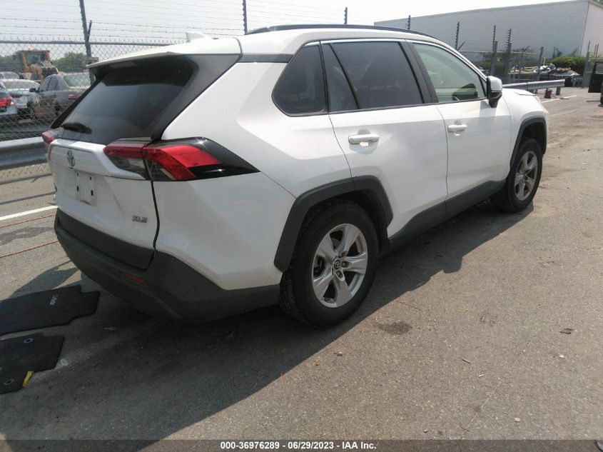 2019 TOYOTA RAV4 XLE - JTMW1RFV6KD016679