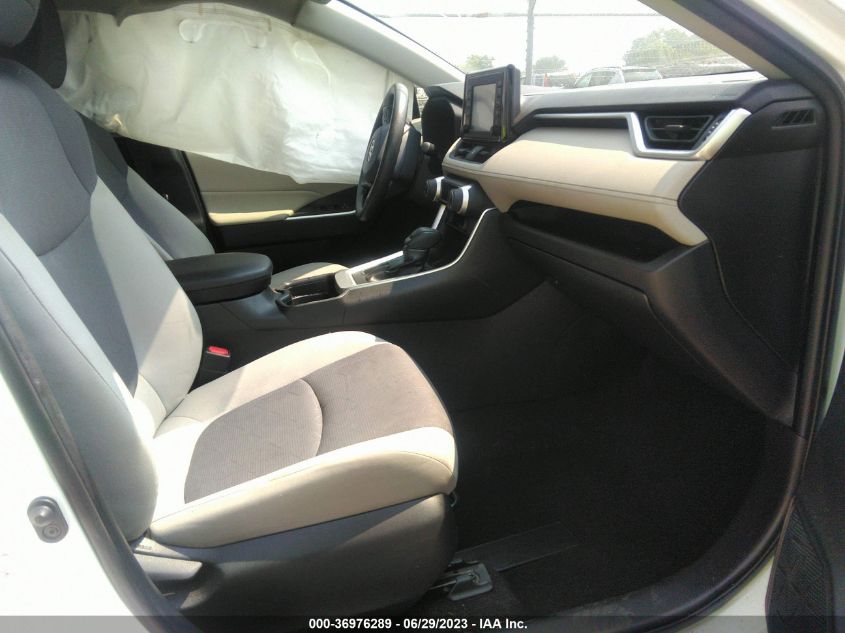 2019 TOYOTA RAV4 XLE - JTMW1RFV6KD016679