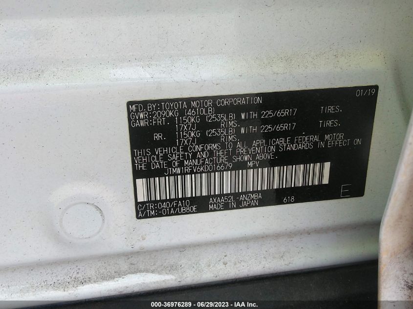 2019 TOYOTA RAV4 XLE - JTMW1RFV6KD016679