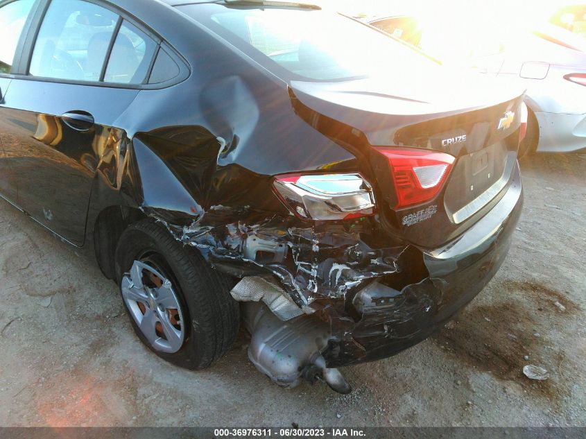 2018 CHEVROLET CRUZE LS - 1G1BC5SM7J7139122