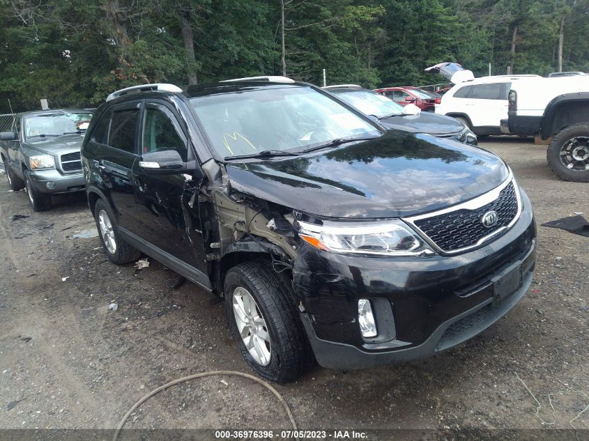 2015 KIA SORENTO LX - 5XYKT4A69FG640804