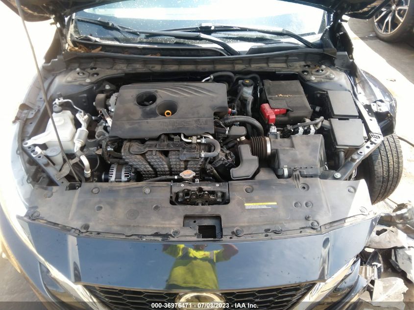 1N4BL4DV7KC156721 Nissan Altima 2.5 SV 10