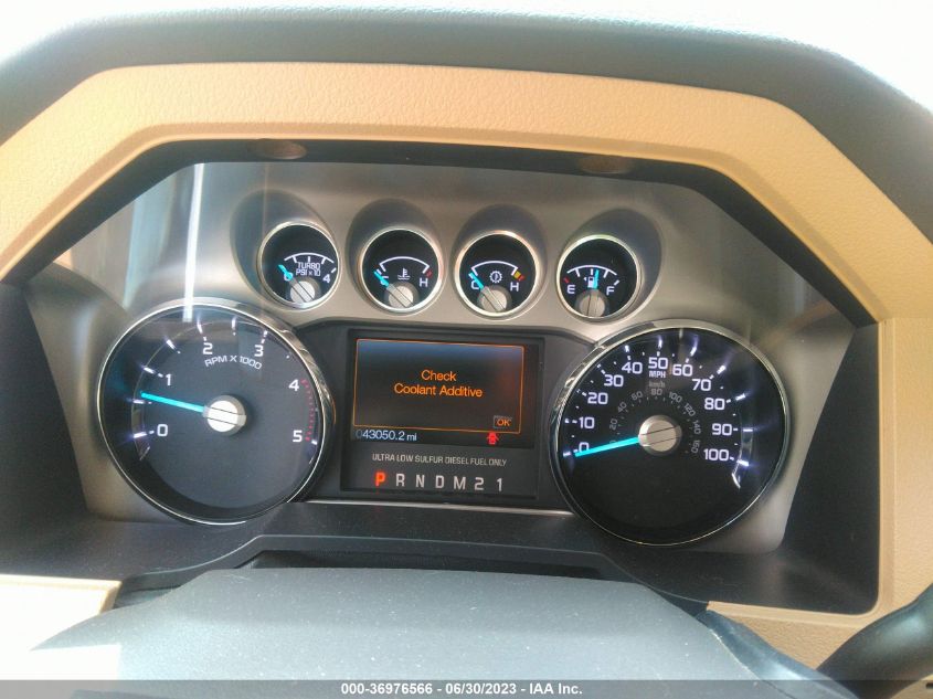 2015 FORD SUPER DUTY F-250 SRW LARIAT/PLATINUM - 1FT7W2BT5FED52650