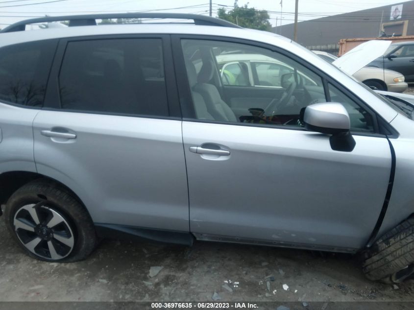 2018 SUBARU FORESTER PREMIUM - JF2SJAEC0JH577131