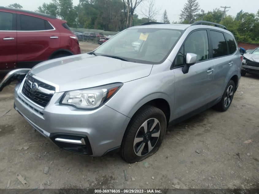 2018 SUBARU FORESTER PREMIUM - JF2SJAEC0JH577131