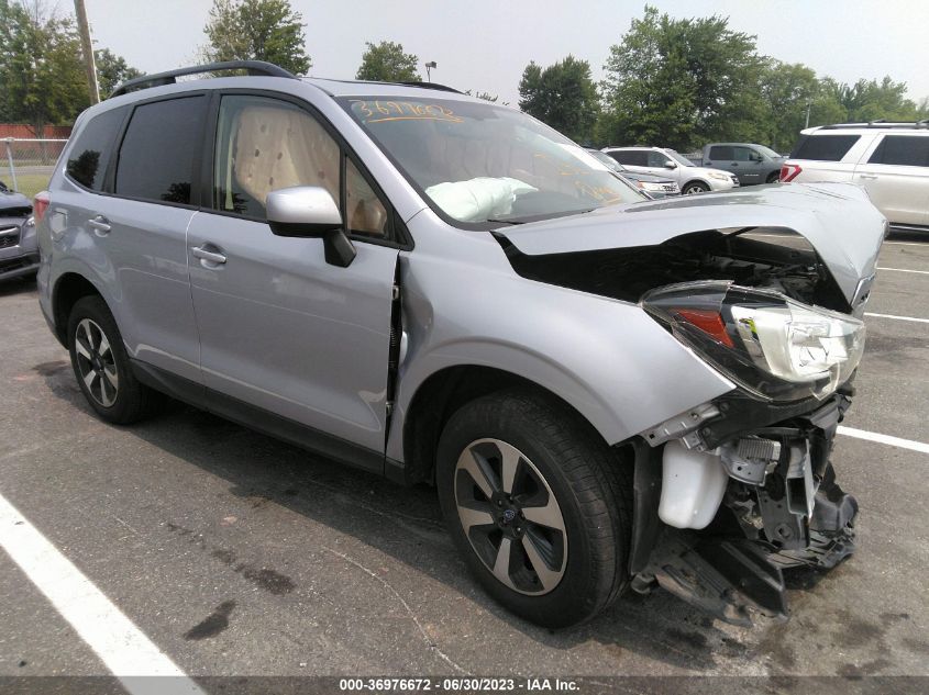 2017 SUBARU FORESTER PREMIUM - JF2SJAEC8HH485369