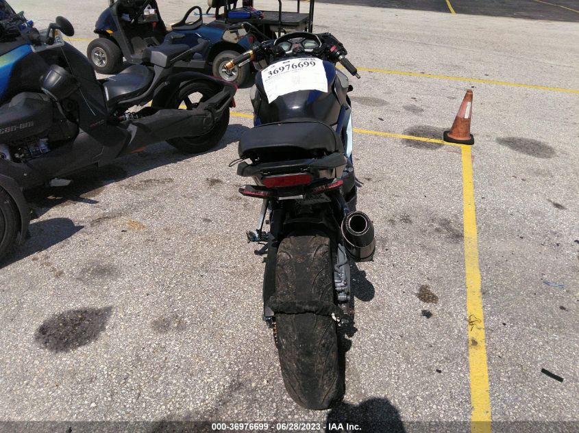 2015 HONDA CBR650 F MLHRC7405F5100184