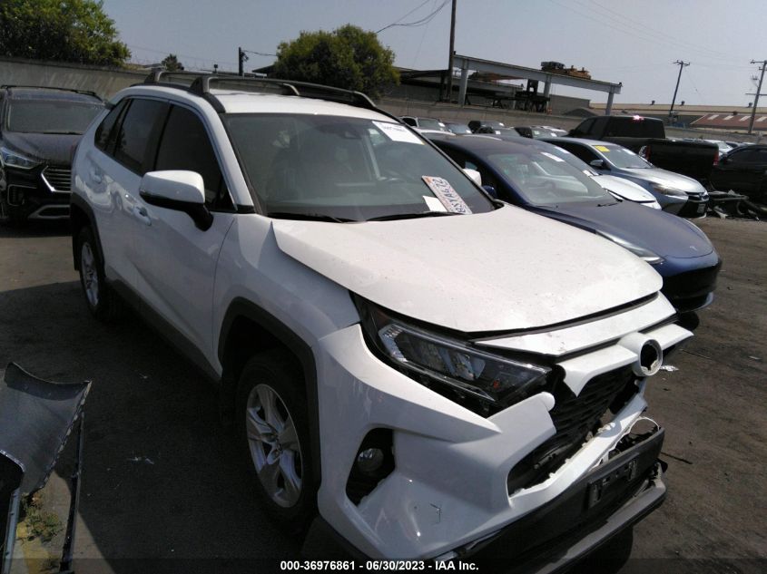 2021 TOYOTA RAV4 XLE - 2T3W1RFV6MW105058
