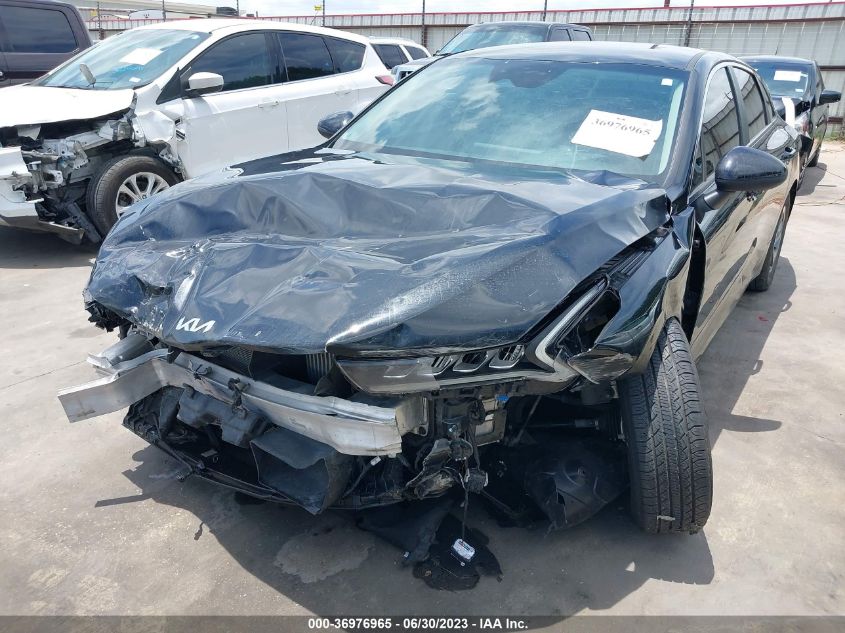 2022 KIA K5 LXS - 5XXG14J27NG150115