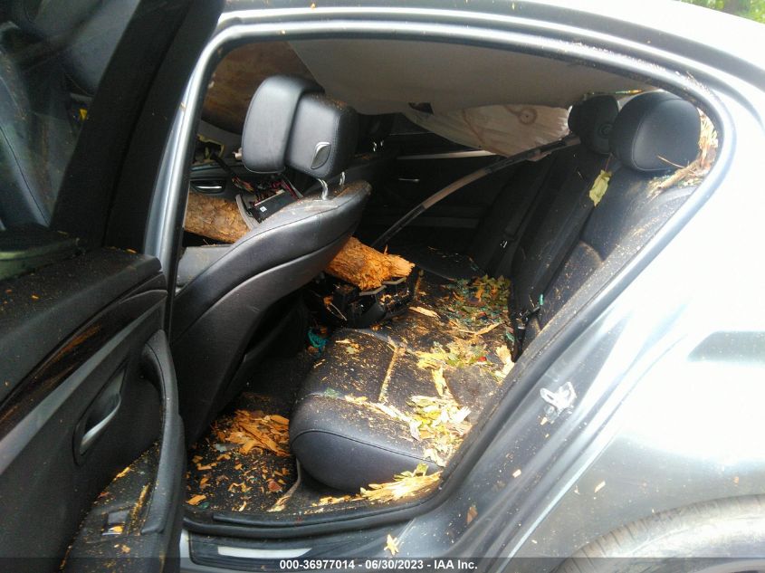 2013 BMW 5 SERIES 528I - WBAXG5C58DD231156