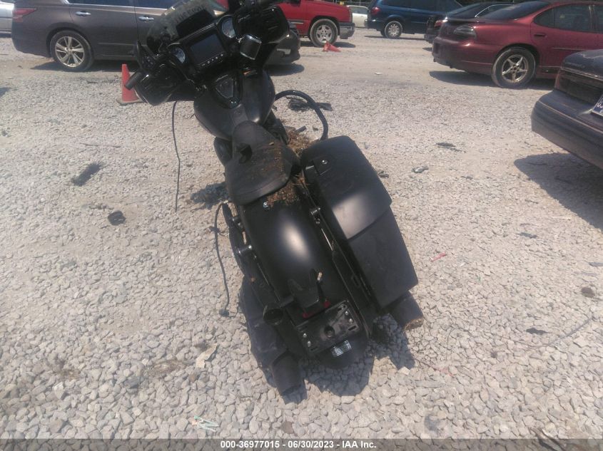 2019 INDIAN MOTORCYCLE CO. CHIEFTAIN DARK HORSE - 56KTCDAA1K3381761