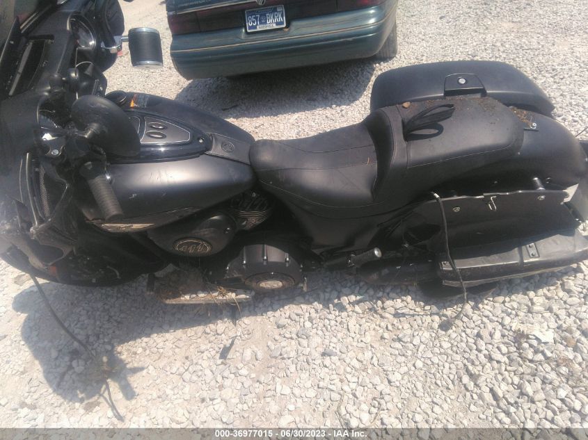 2019 INDIAN MOTORCYCLE CO. CHIEFTAIN DARK HORSE - 56KTCDAA1K3381761