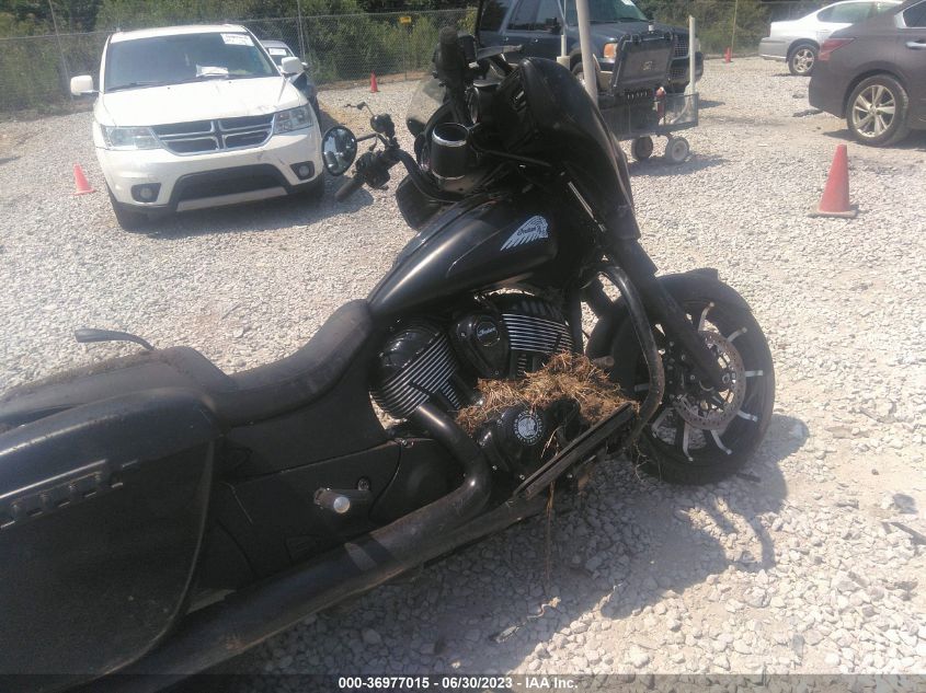 2019 INDIAN MOTORCYCLE CO. CHIEFTAIN DARK HORSE - 56KTCDAA1K3381761