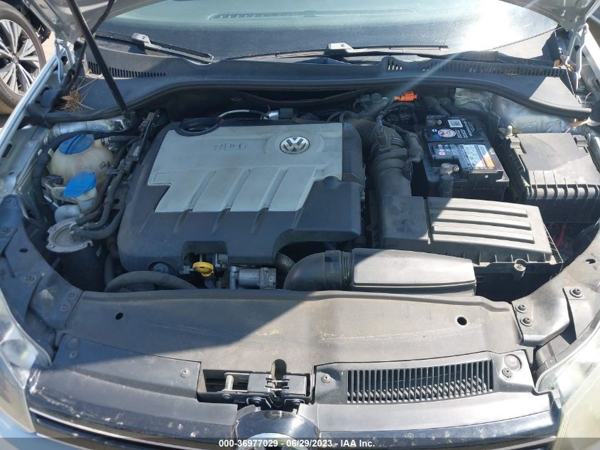 2014 VOLKSWAGEN JETTA SPORTWAGEN TDI - 3VWPL7AJ4EM625881