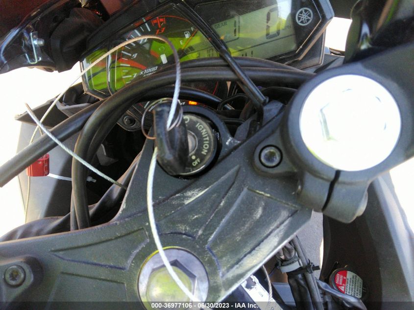 2016 YAMAHA YZFR3 MH3RH06Y6GK010450