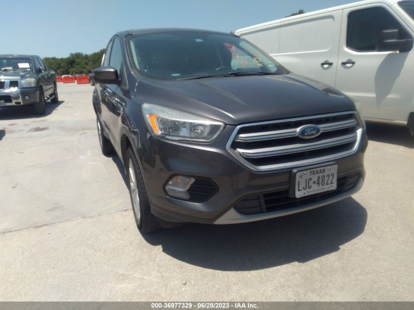 2017 FORD ESCAPE SE - 1FMCU0GD6HUC12217