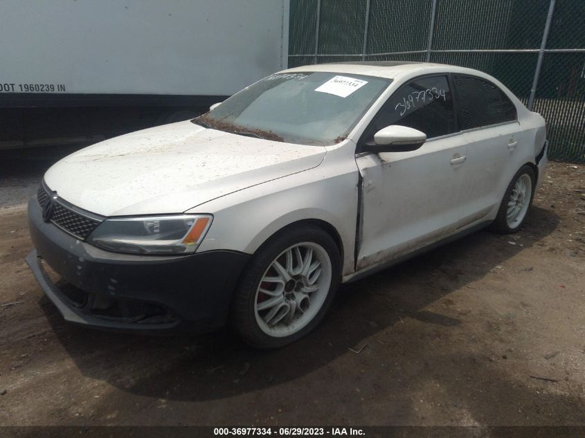 2013 VOLKSWAGEN GLI AUTOBAHN 3VW4A7AJ3DM431463