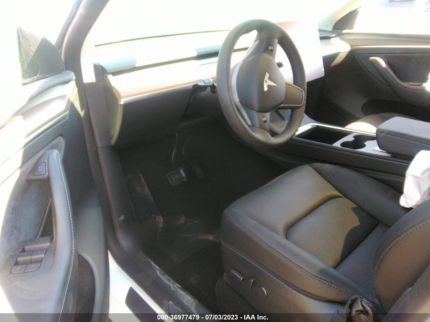VIN 7SAYGDEE1PF742755 2023 TESLA MODEL Y LONG RANGE