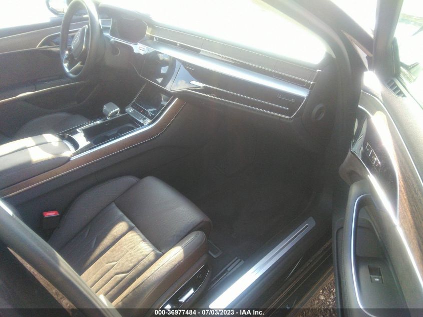 2020 AUDI A8 L WAU8EAF86LN004226