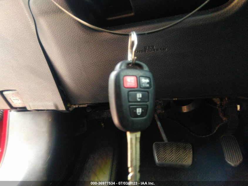 2018 TOYOTA COROLLA L/LE/XLE/SE/XSE - 5YFBURHE9JP786650