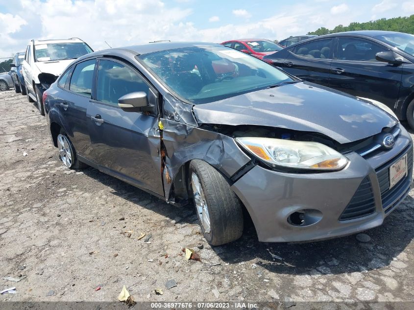 2014 FORD FOCUS SE - 1FADP3F23EL111077