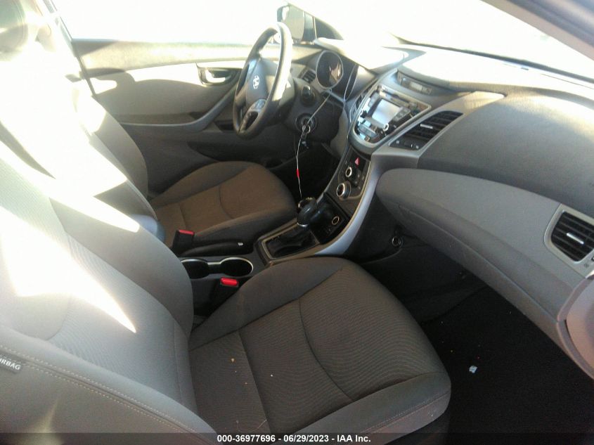 2015 HYUNDAI ELANTRA SE - KMHDH4AE3FU255430