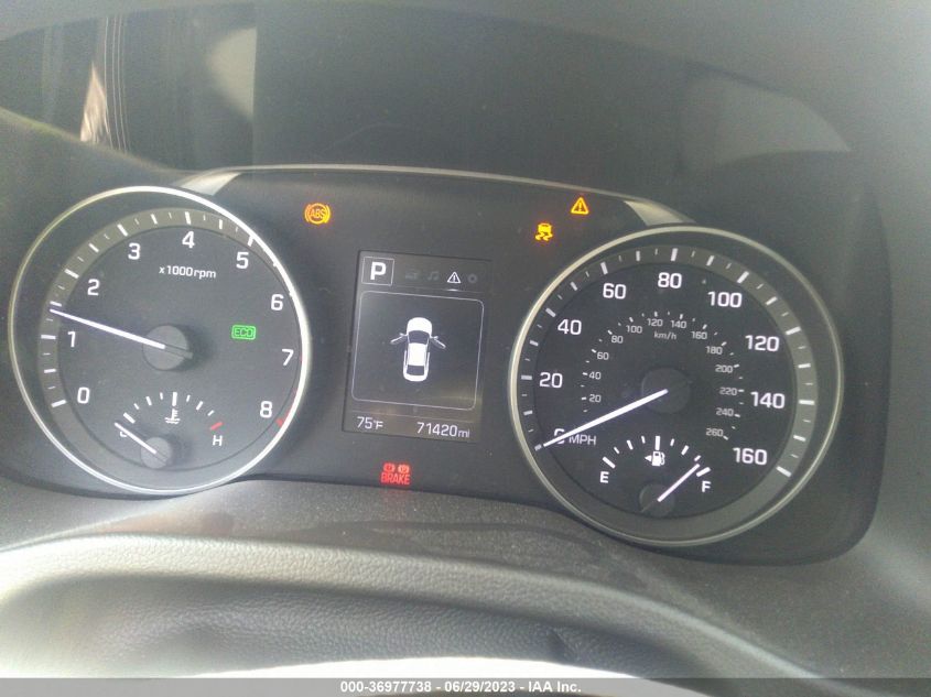 2018 HYUNDAI ELANTRA SEL - 5NPD84LF3JH293057