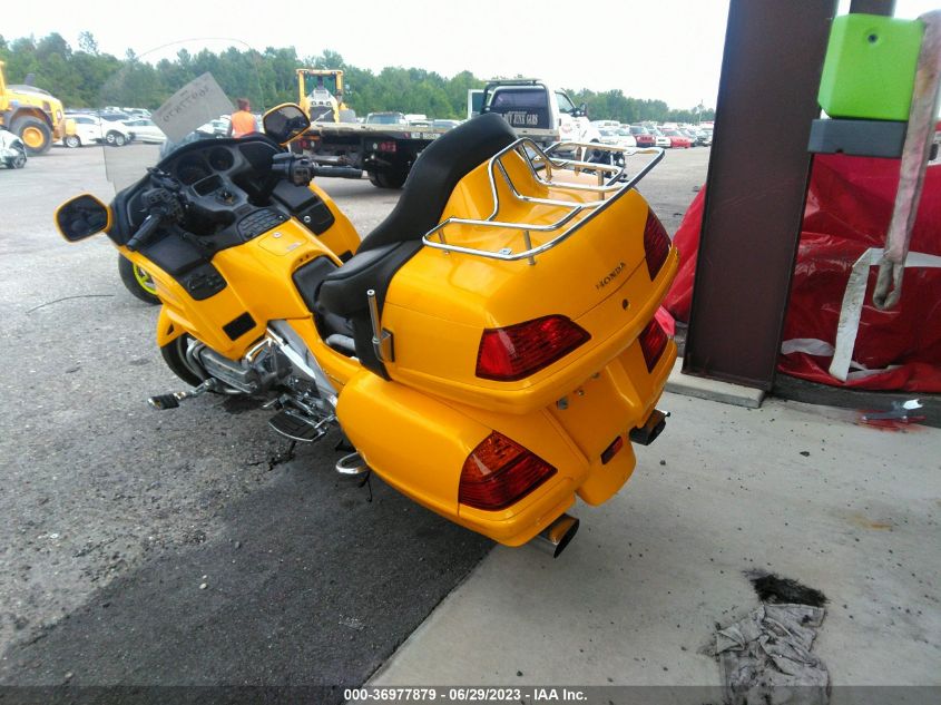 2002 HONDA GL1800 1HFSC47032A108614
