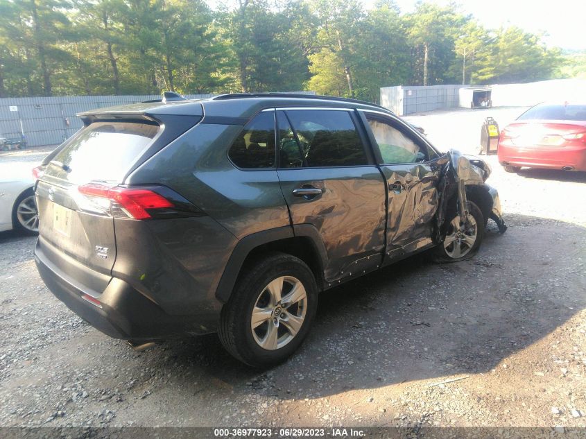 2021 TOYOTA RAV4 XLE - 2T3P1RFV1MC157428
